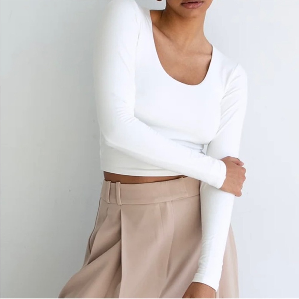 ReOna NIA BAMBOO SCOOP NECK off white medium NWT